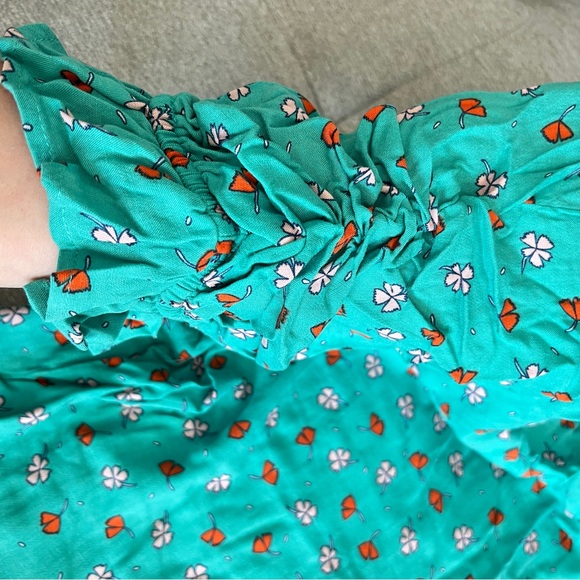 a.n.a Shirred Sleeve Floral Blouse Size XL - Picture 5 of 8